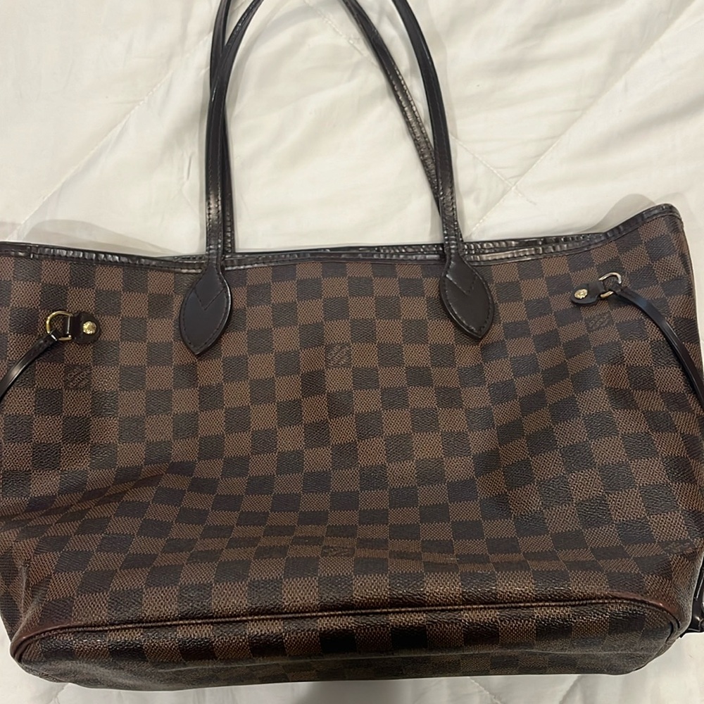 Used Neverfull Louis Vuitton Bag